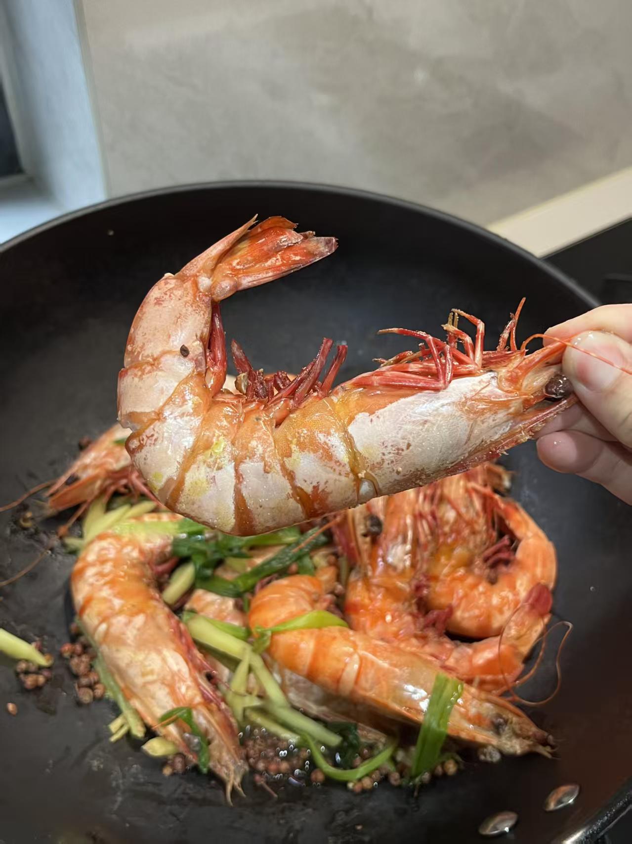 油燘红爪虾